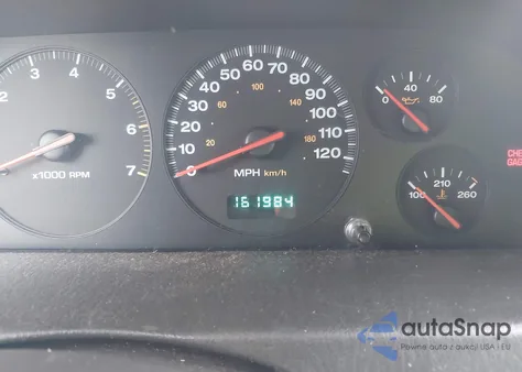 2000 Jeep Grand Cherokee Laredo from USA, damaged, VIN 1J4GW48S4YC279502